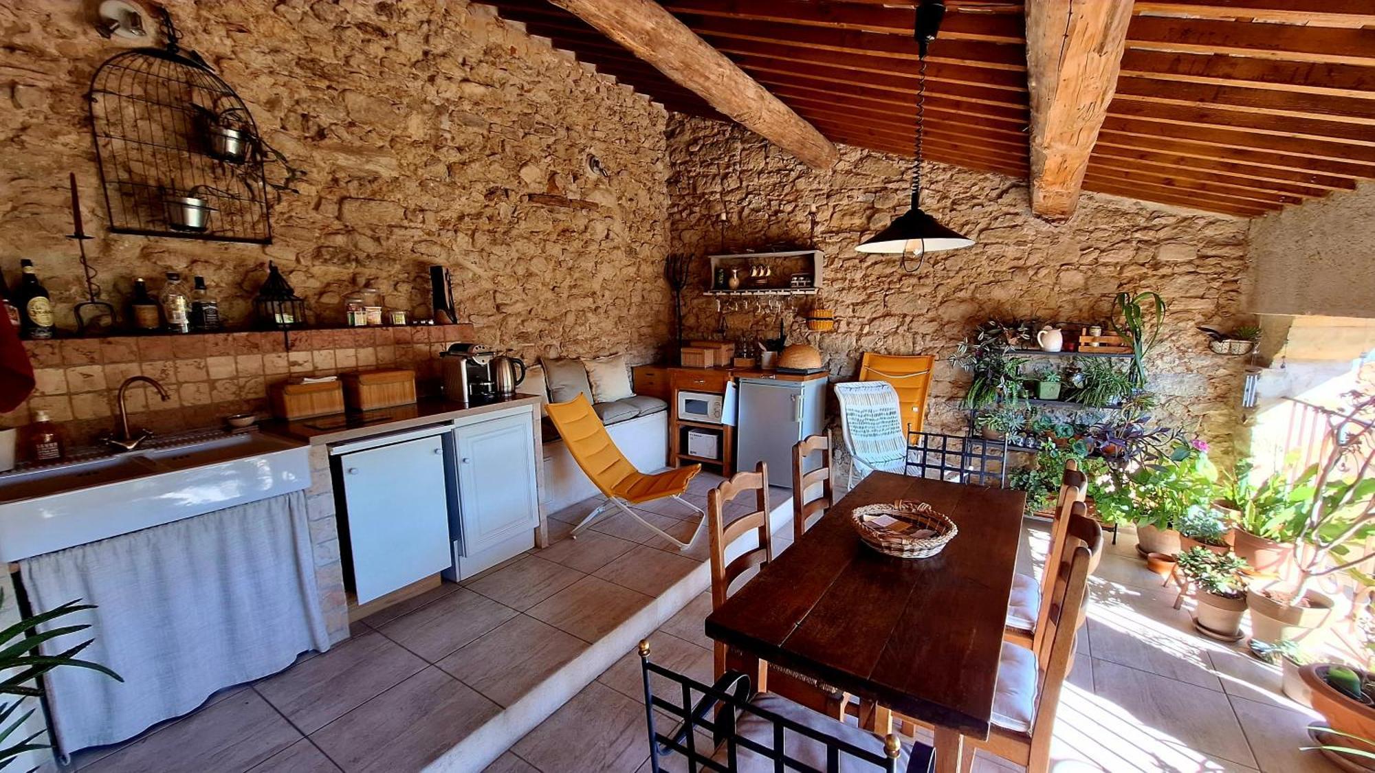 La Vita Dolce, Luberon Grambois ภายนอก รูปภาพ